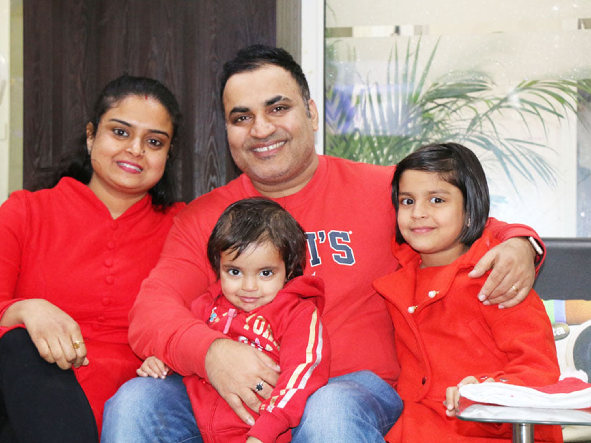 merry-christmas-sujeet-thakur-family.jpg
